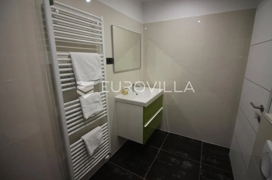 pješčana uvala, vila sa 7 apartmana s pogledom na more, 200 m od plaže - slika 12