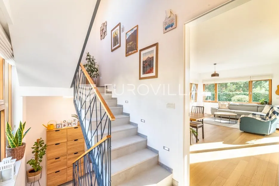 zagreb, mlinovi moderan troetažan stan 3 parkirna mjesta, 213 m² - slika 7