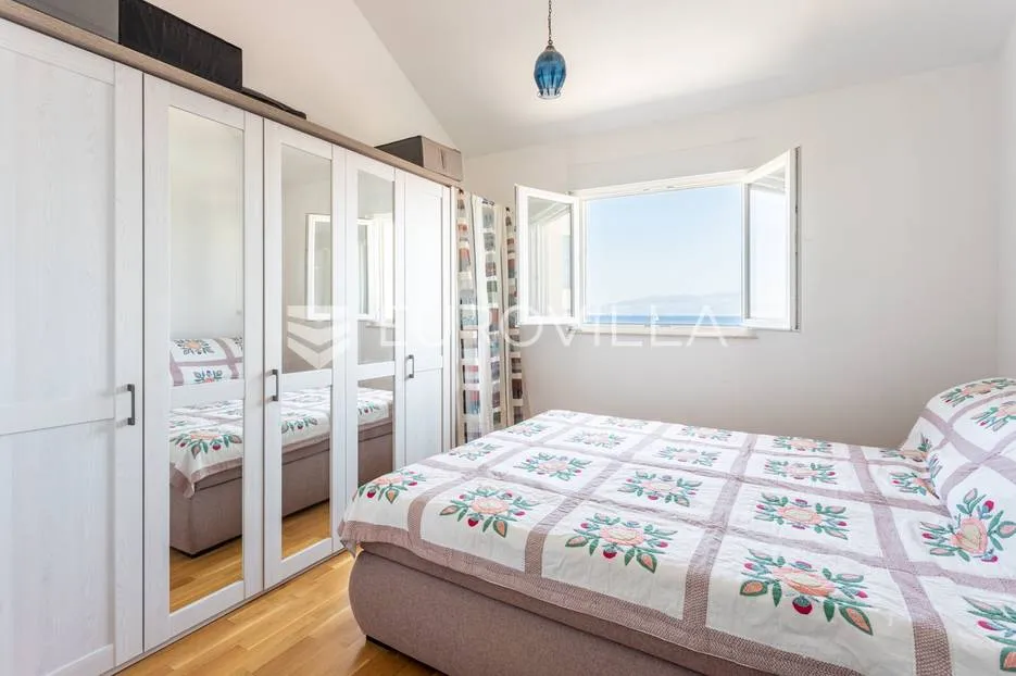 šolta, stomorska, vila s bazenom, 260 m² - slika 12