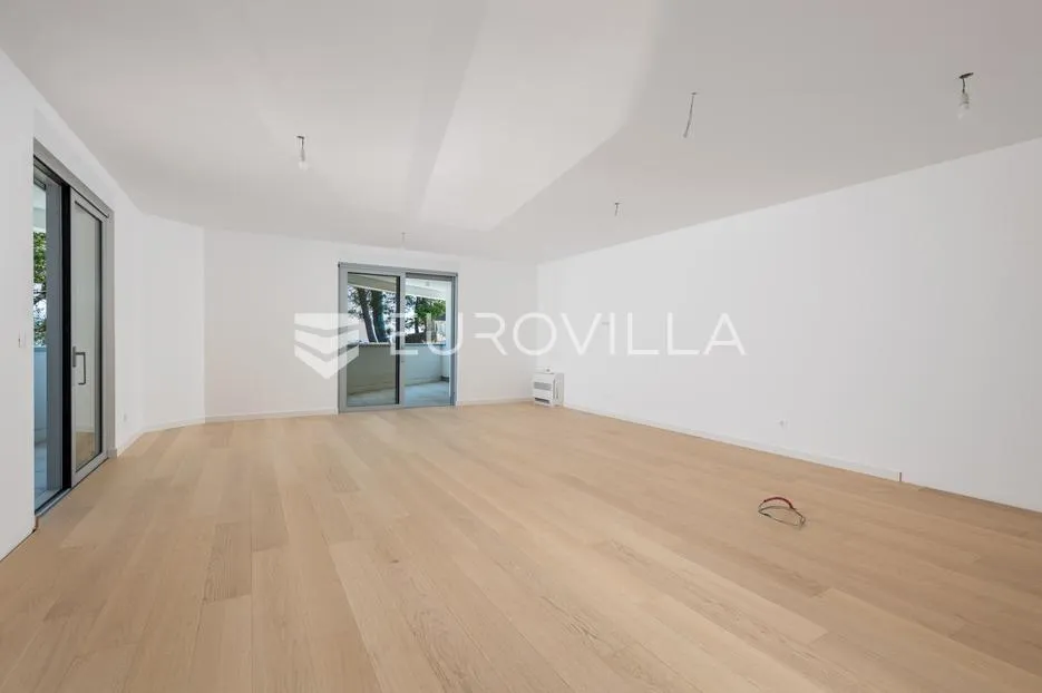 opatija, centar, dvosoban stan u novogradnji nkp 102 m2 - slika 19