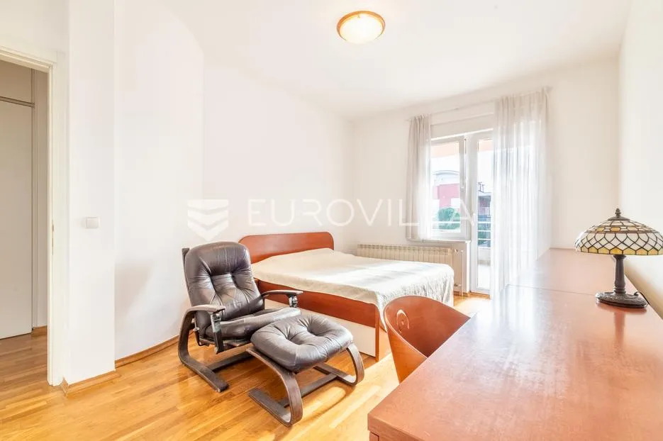 zagreb, gornje prekrižje, luksuzan četverosoban stan, vmd, 160 m² garaža parking - slika 5