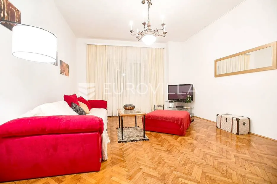 zagreb, donji grad, atraktivan dvosoban stan 48 m² - slika 2