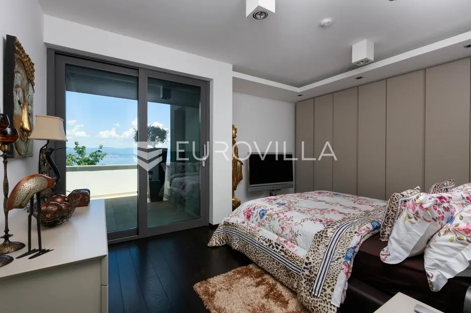 opatija, oprić, ekskluzivna vila 375 m² s panormaskim pogledom, bazenom i saunom - slika 31