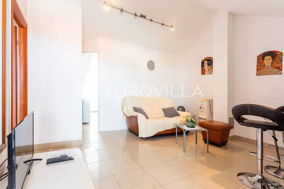 novalja, kuća s 10 apartmana blizu centra s pogledom na more - slika 10