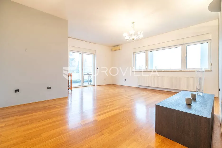 zagreb, šestine, prekrasan trosobni stan 120 m² - slika 3