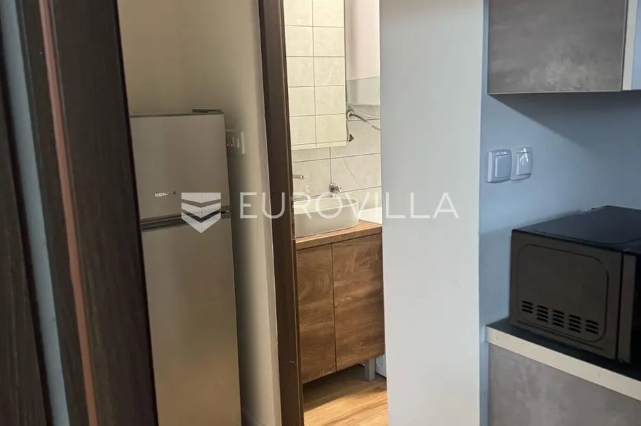 zadar, borik, kuća u nizu s 5 stambenih jedinica - slika 35