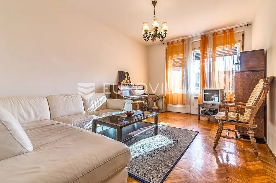 zagreb, donji grad, dvosoban stan 62 m2 - slika 1