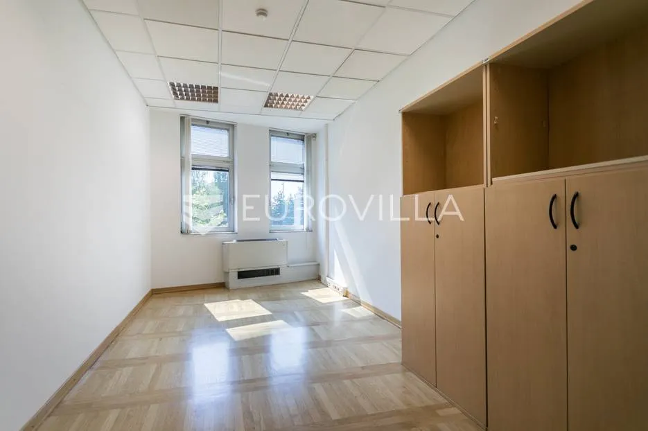 svetice, uredski prostori za zakup 59 m² - slika 3