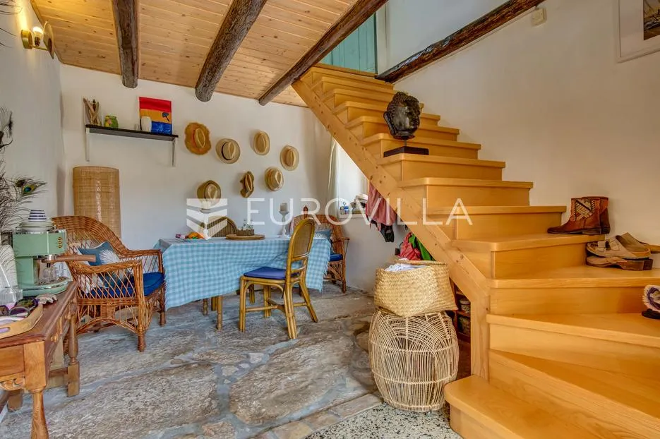 istra, svetvinčenat, imanje s dvije kamene kuće i okućnicom od 2.272 m² - slika 3