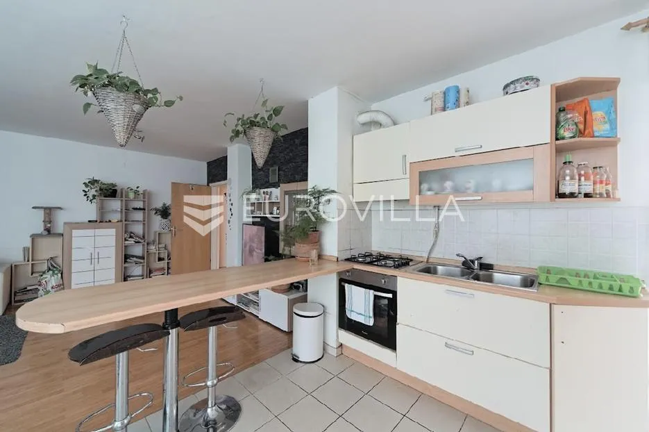 osijek, retfala, prodaje se 3 soban stan površine 92 m², 4. kat - slika 4