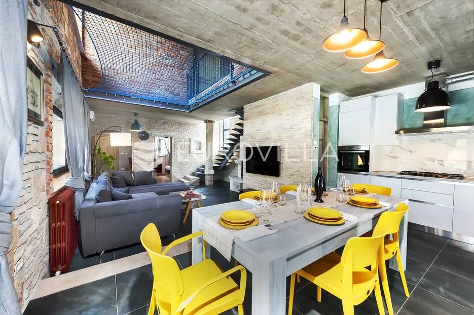 rovinj, šira okolica rovinja posebna samostojeća kuca 200 m² - slika 10