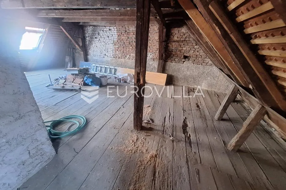 karlovac, zvijezda, stan 105 m², centar grada - slika 2
