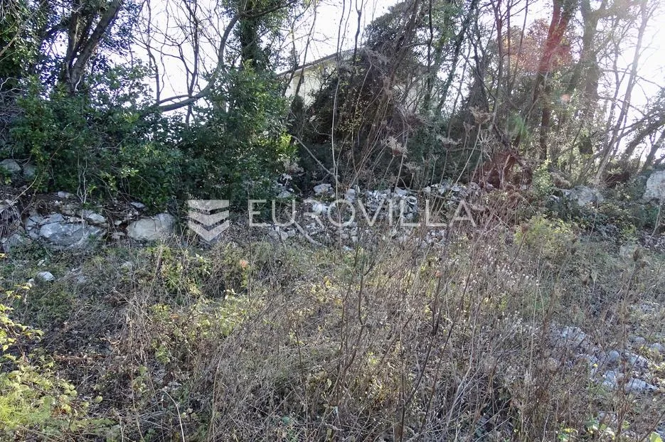 kastav, građevinski teren na mirnoj lokaciji, moguća parcelacija na 3 terena - slika 2