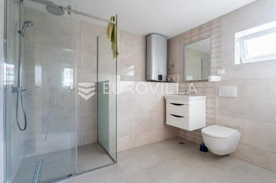 primošten, moderan stan, 146,9 m² - slika 10