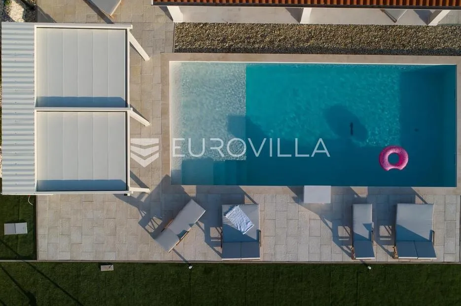 barban, jedinstvena samostojeća pasivna kuća 320 m2 na velikoj okućnici - slika 11