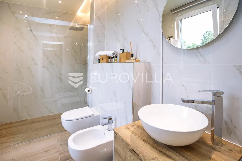 labin, santalezi, luksuzna vila s wellnessom, grijanim bazenom, teretanom, mirna lokacija - slika 36