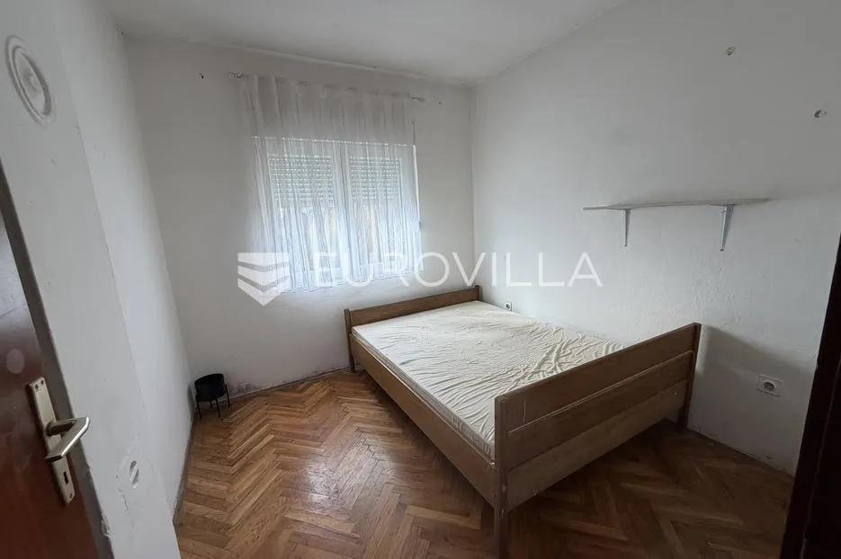 mandićevac, prostrana kuća 90 m² na zemljištu od 1608 m² - slika 18