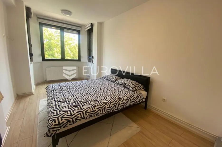 slavonski brod, centar, najam dvoetažnog stana 106,31 m² - slika 10