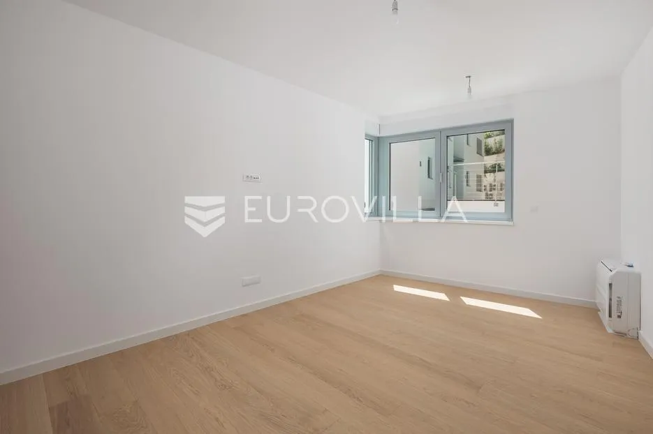 opatija, centar, atraktivan višesoban stan u novogradnji s 4 parkirna mjesta nkp 254 m2 - slika 20