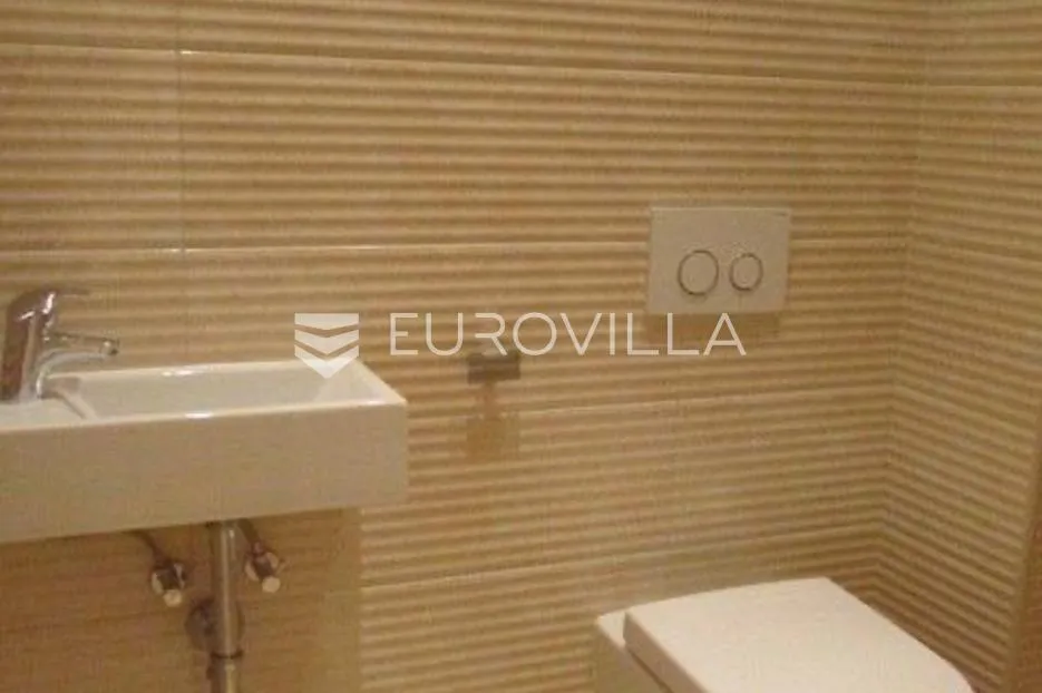zagreb, centar, gundulićeva, građanski stan 133 m² s tavanom 80 m² - slika 7