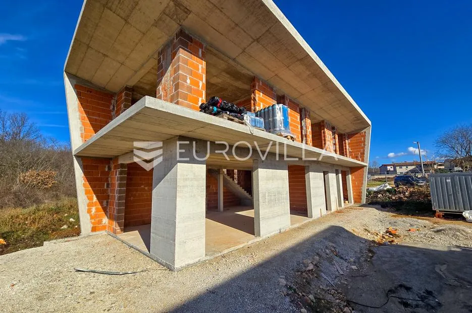 istra, baderna, moderna luksuzna vila okružena zelenilom - slika 7