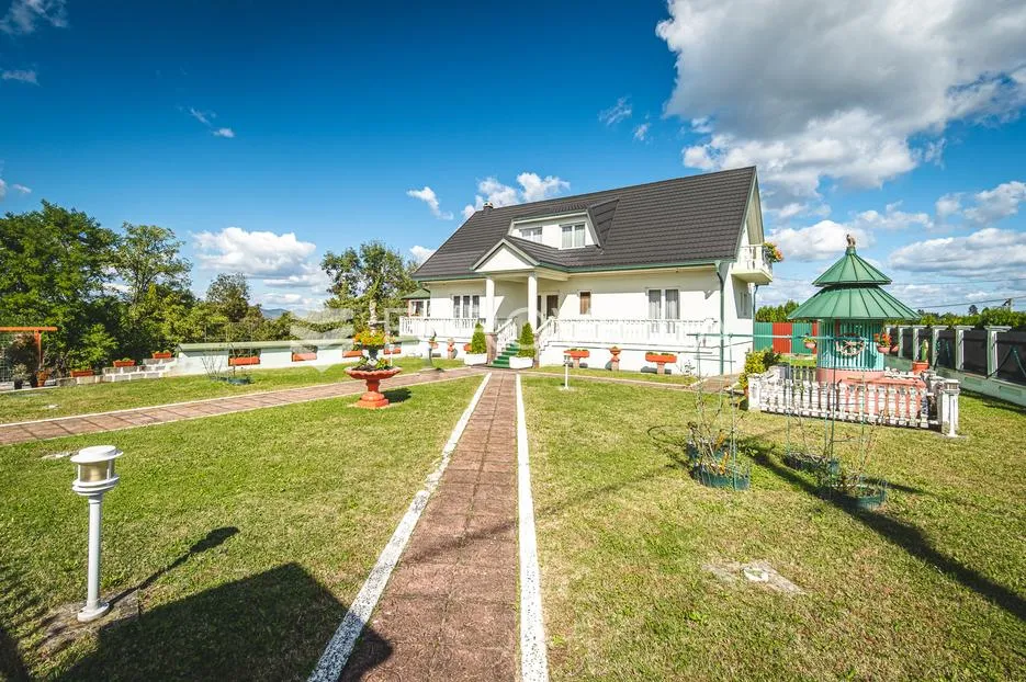 donja pušća, elegantna obiteljska kuća, 396 m2 brp - slika 8