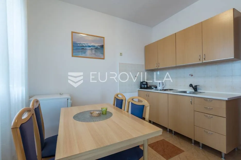istra, rovinj, apartmanska kuća, 13 stanova, uhodani biznis, odlična prilika - slika 16