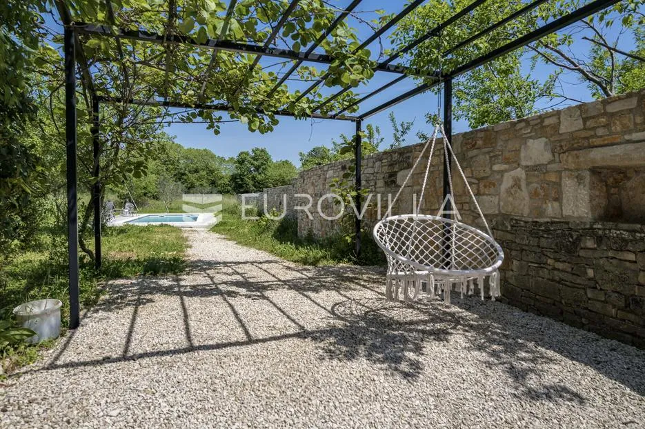 istra, svetvinčenat, imanje s dvije kamene kuće i okućnicom od 2.272 m² - slika 6