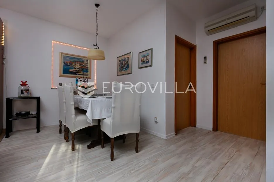 krk, malinska, trosoban stan 72 m² s privatnom okućnicom od 96 m² i parkingom - slika 6