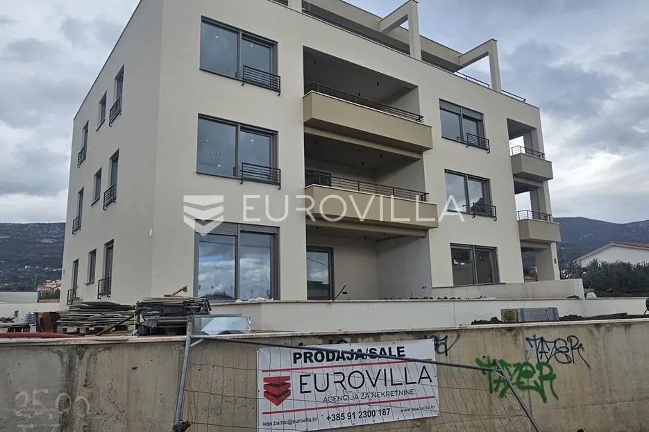 Kaštel Stari luksuzan stan 77 m² s velikom terasom i vrtom - Kaštel Stari, Kaštela