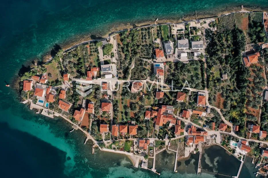 otok ugljan, sutomišćica, kuća s bazenom i pogledom na more - slika 11