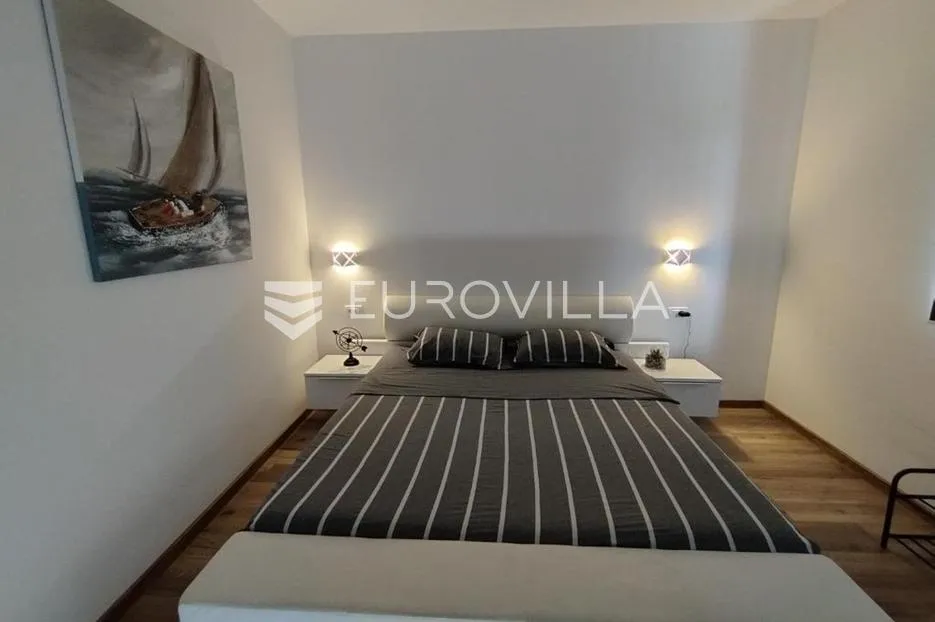 istra, svetvinčenat, moderna vila nkp 160 m2 s bazenom okružena zelenilom u mirnom naselju - slika 37