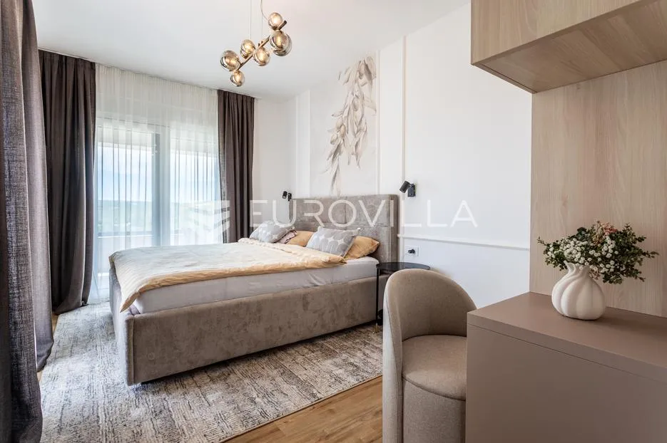 trogir, plano, moderna dizajnerska vila s bazenom - slika 13