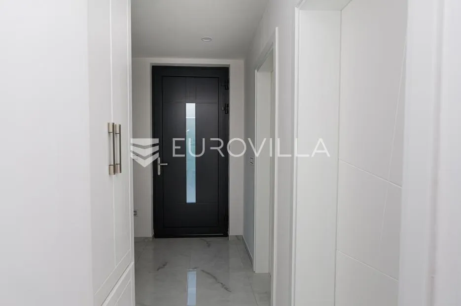 rijeka, kostrena, paveki villa s 2 stana, pomoćnim objektom i bazenom, 279 m² - slika 28
