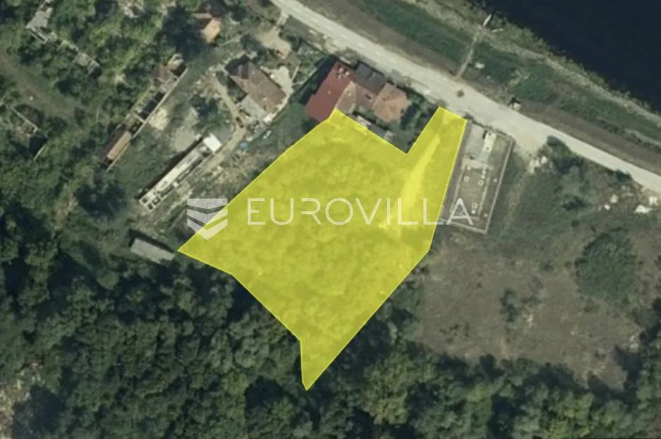 Sisak, IZVRSNA PRILIKA, građ. zemljište 5988 m² s 98.800 € gratis doprinosa