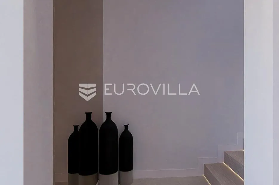 primošten, moderna vila s bazenom i pogledom na more, 314,1 m² - slika 35