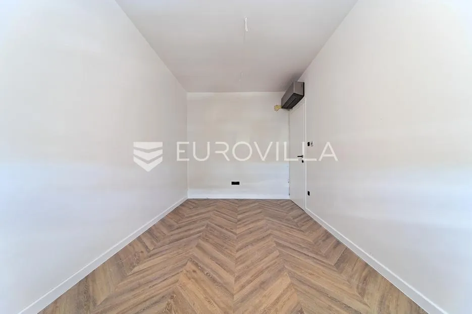 osijek, donji grad, moderan trosoban stan s dva parkirna mjesta površine 111 m² - slika 12