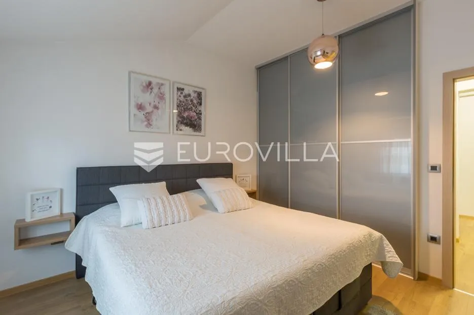 istra, pula prilika za investiciju, apartmanska kuća podijeljena na 3 stambene jedinice - slika 26