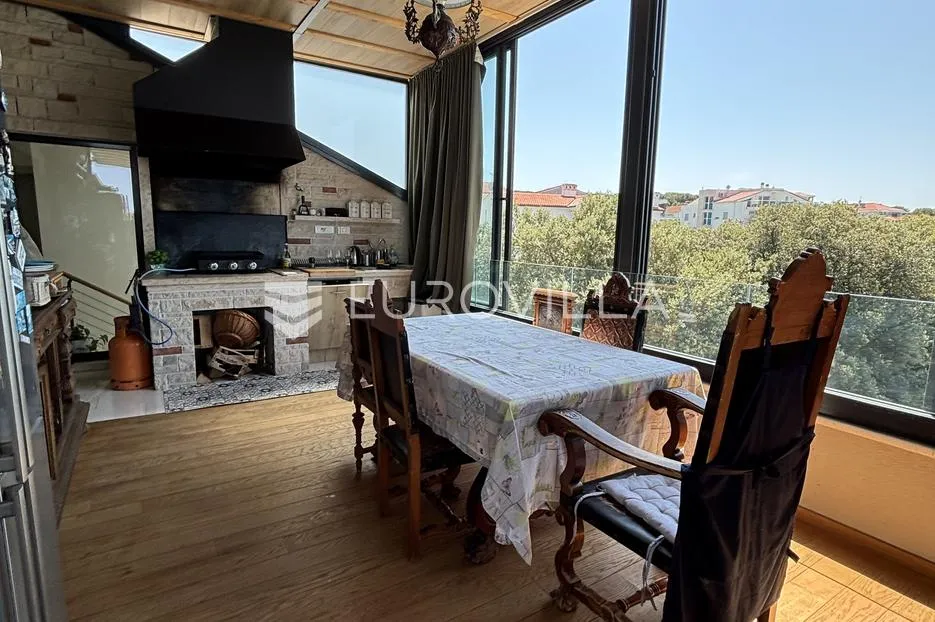 medulin, pješčana uvala, ekskluzivan penthouse prvi red do mora - slika 11