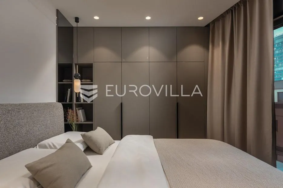 zagreb, ekskluzivan i luksuzan penthouse s velikom terasom i garažom nkp 250 m2 - slika 22