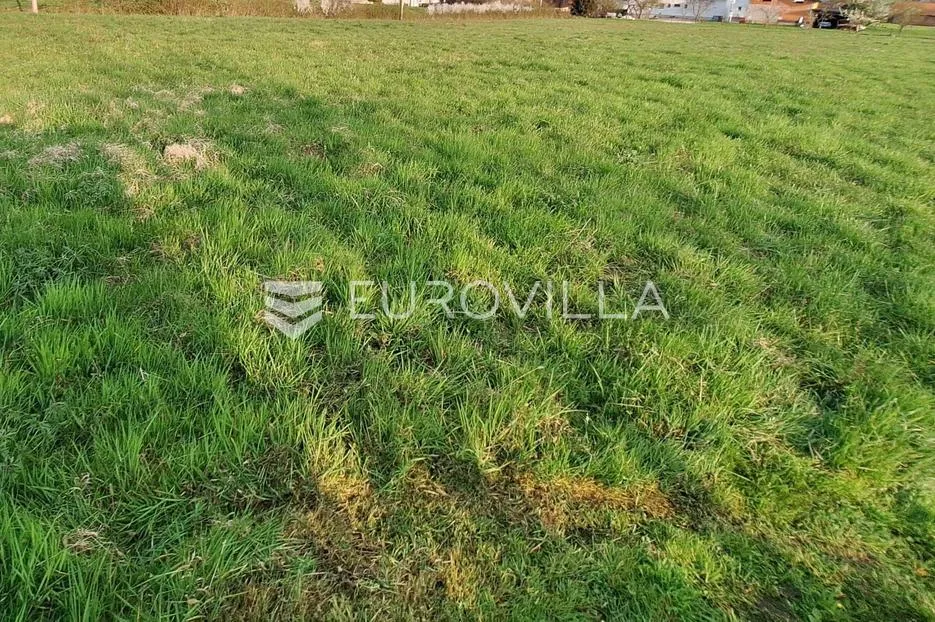 draganić, zemljište 5330 m² s priključcima na mirnoj lokaciji - slika 2