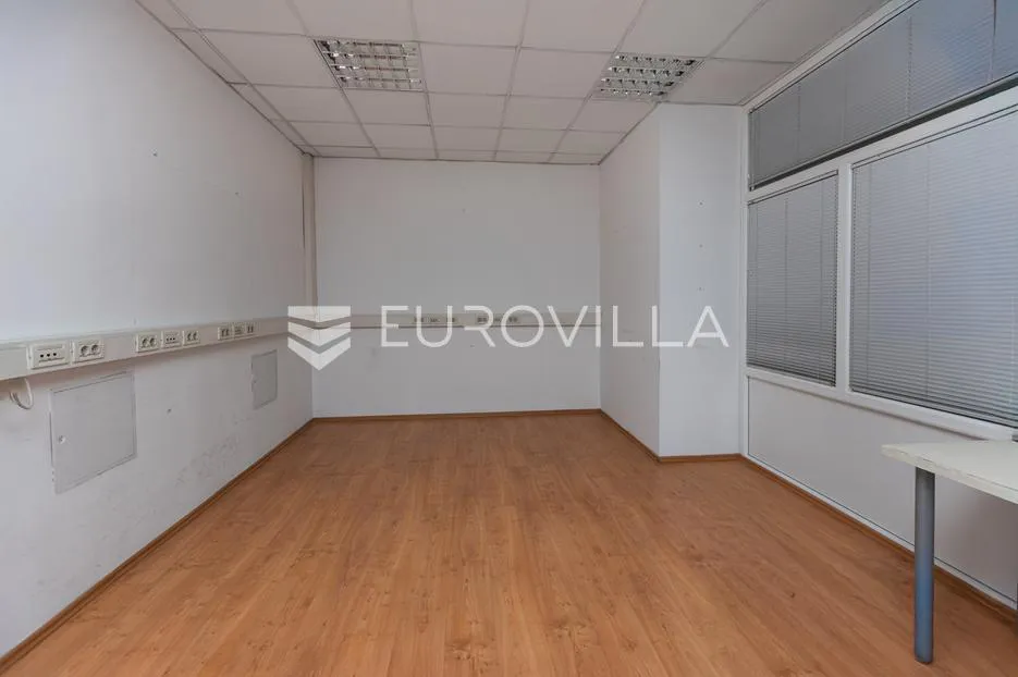 rijeka, centar, poslovni prostora 516 m², 1. kat, lift - slika 5