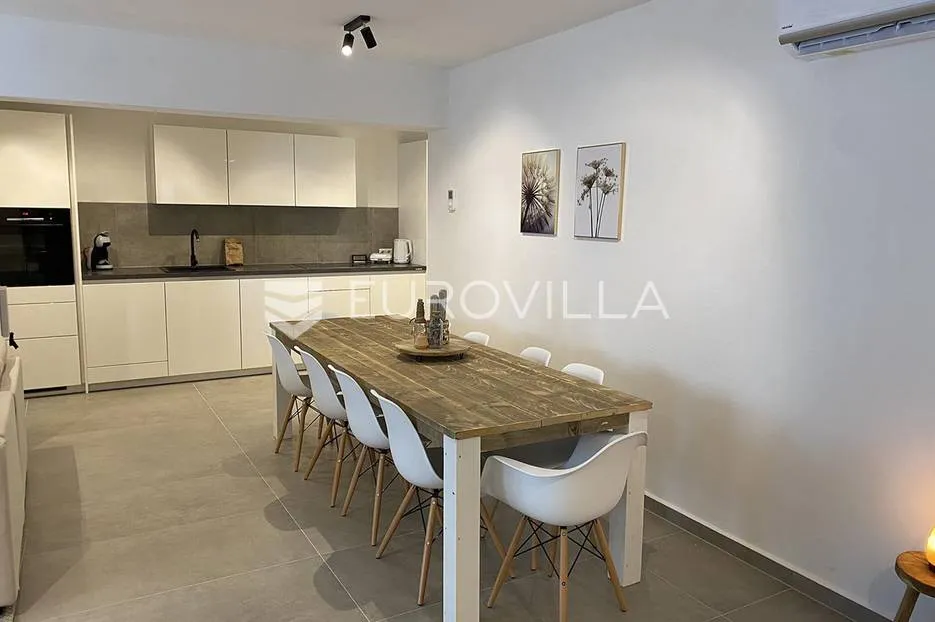 istra, premantura, kuća sa 3 luksuzna apartmana i pogledom na more, nkp 315 m2 - slika 4