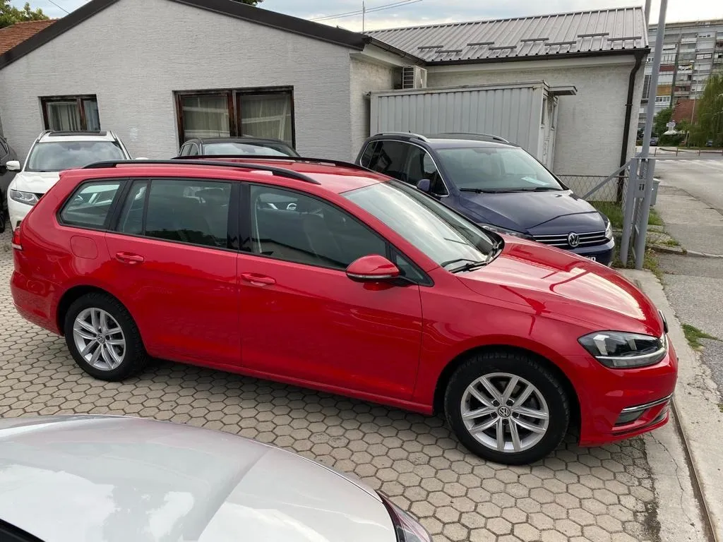 vw golf 7 variant 1,6 tdi, radar, klima, 4 x garancija ! - slika 4