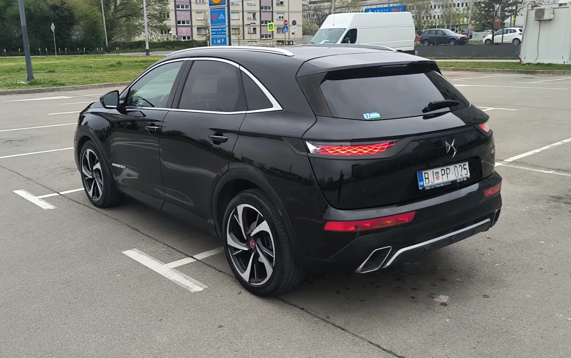 ds7 crossback 2.0hdi, perfomanse line plus, panorama, kamera 360, top - slika 7