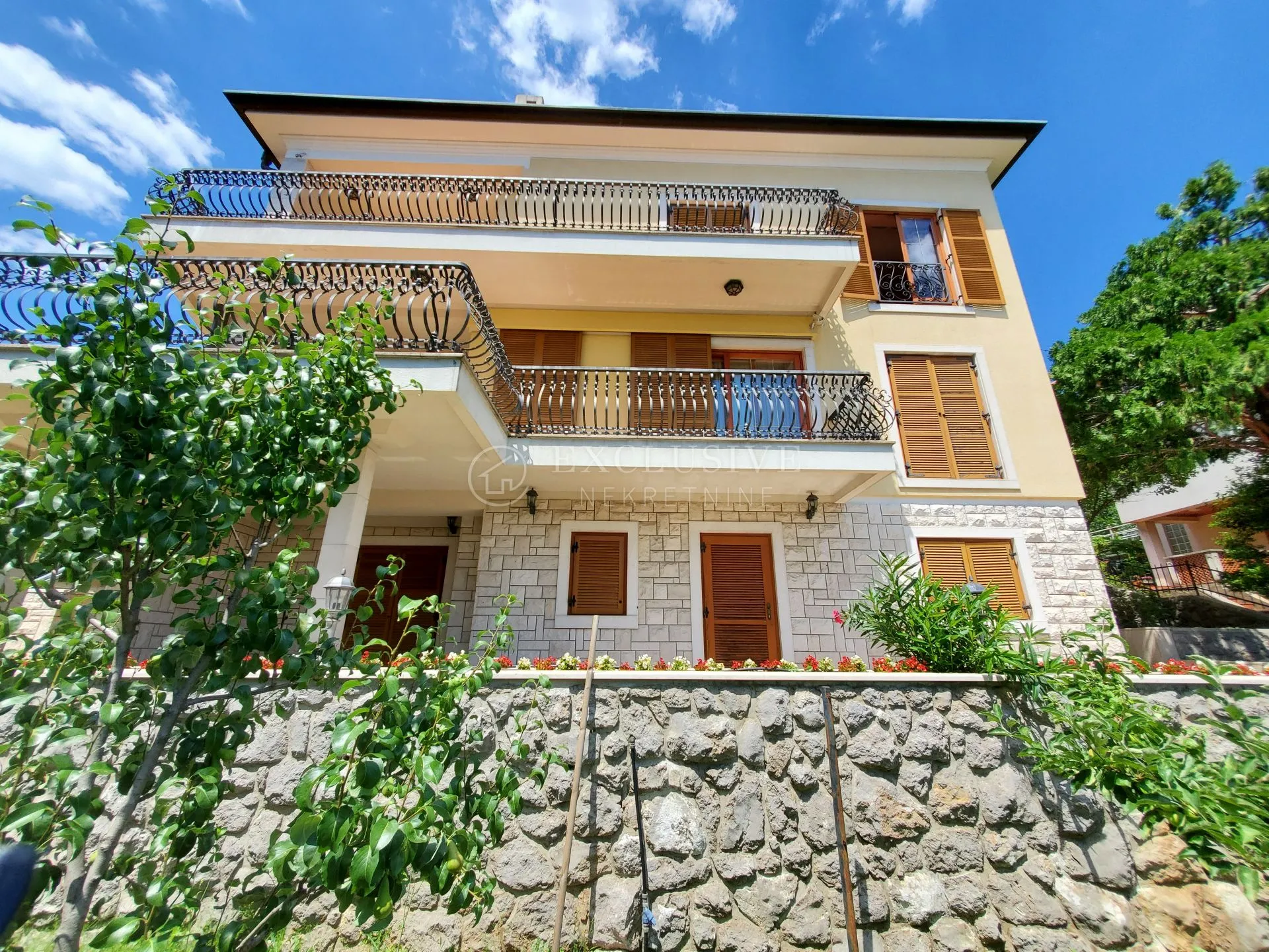 volosko prekrasna luksuzna kuća 350m2 - slika 3