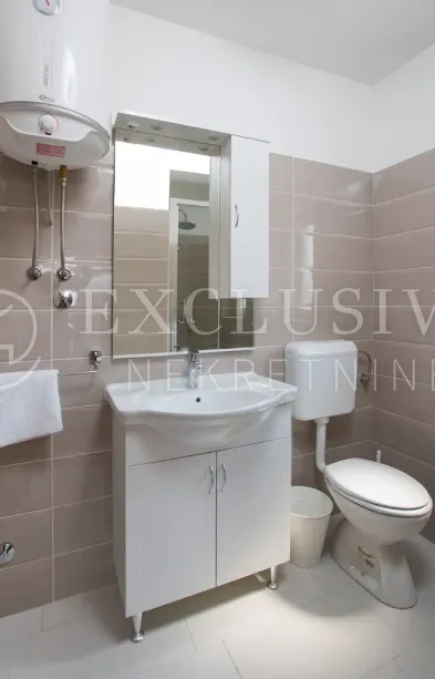 ičići dvoetažni stan 136m2 - slika 11