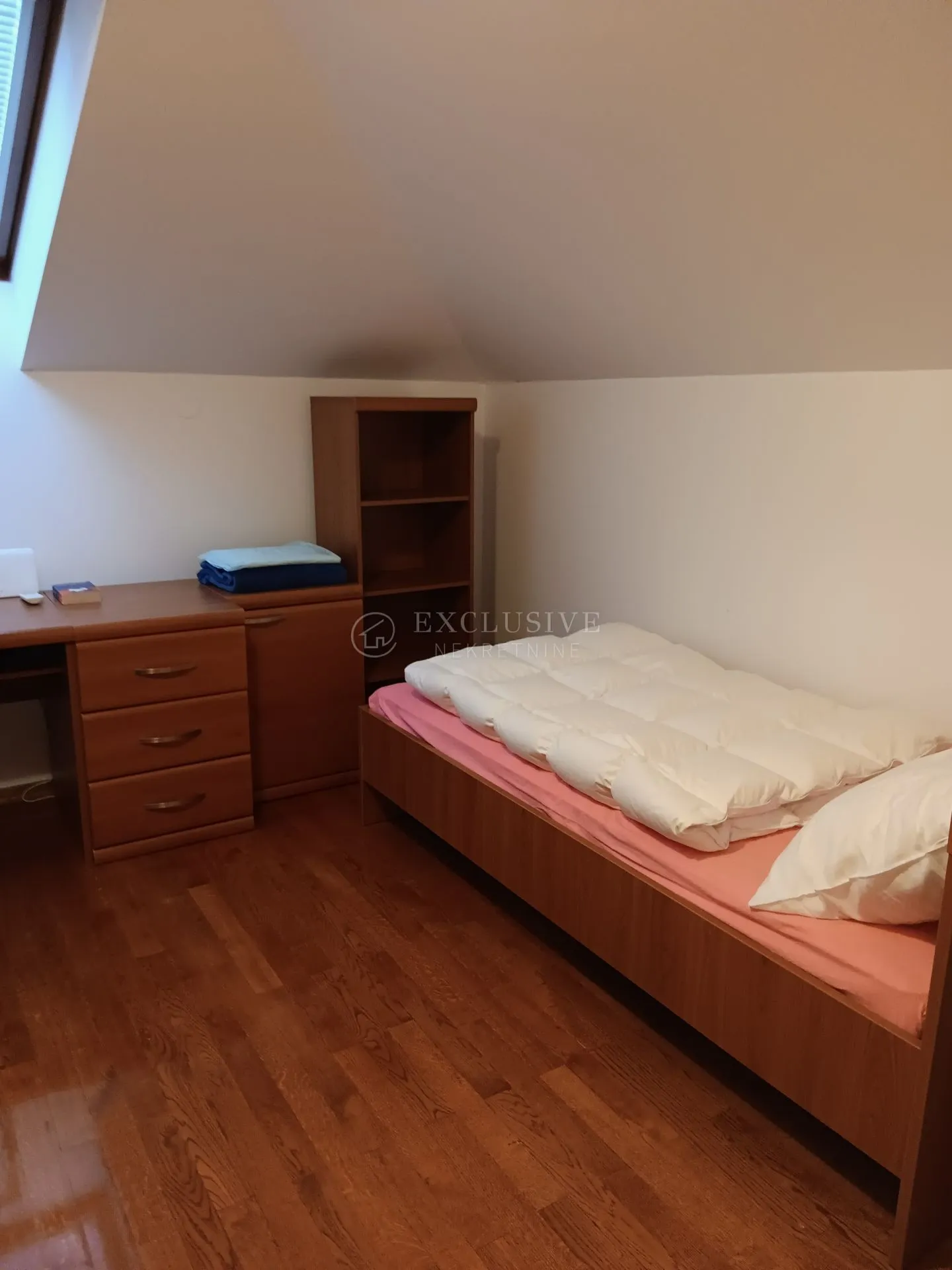 opatija-ičići- dvoetažni stan 3s+db s garažom - slika 24