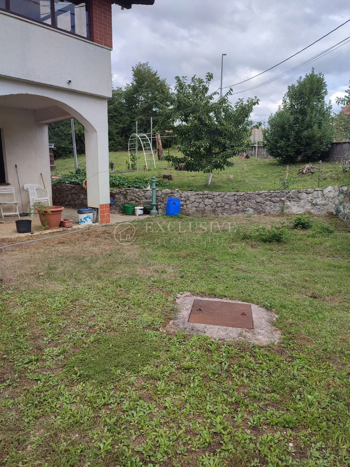 viškovo - dvije kuće sa okučnicom od 1494 m2 - slika 8