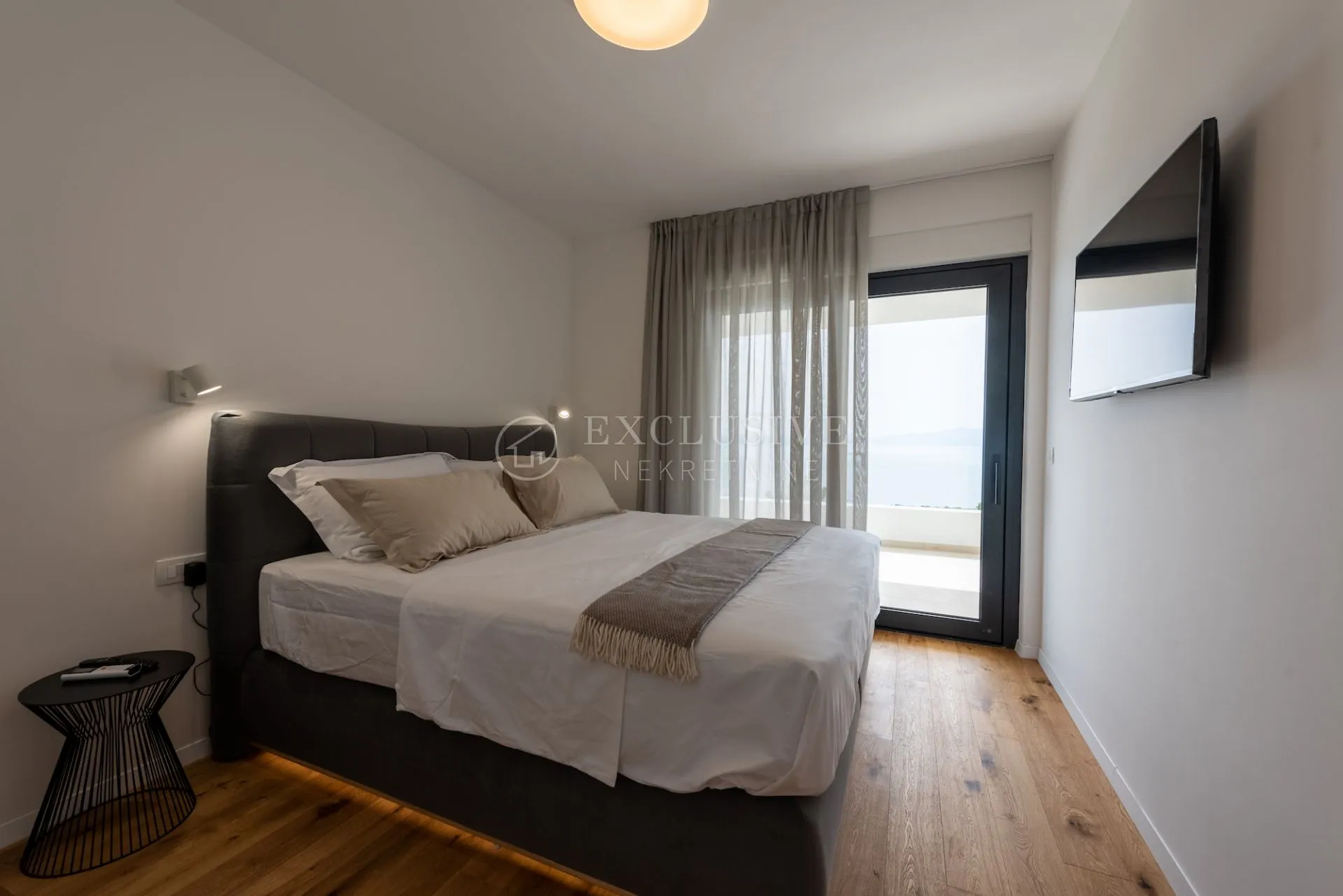 kostrena moderna kuća 190m2 s bazenom !! - slika 14